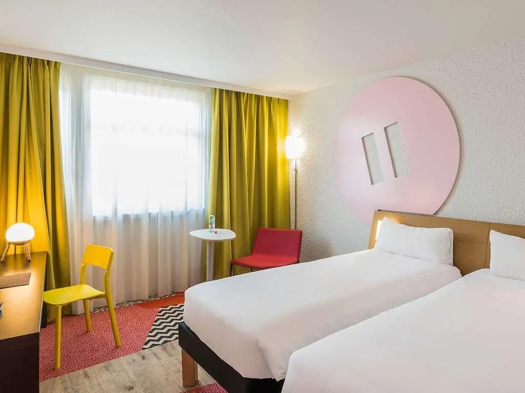 Ibis Styles Lyon Bron Eurexpo Hotel 3*,  France