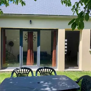 Maison Neuve A Deux Pas Du Mont Beauvoir (Manche)