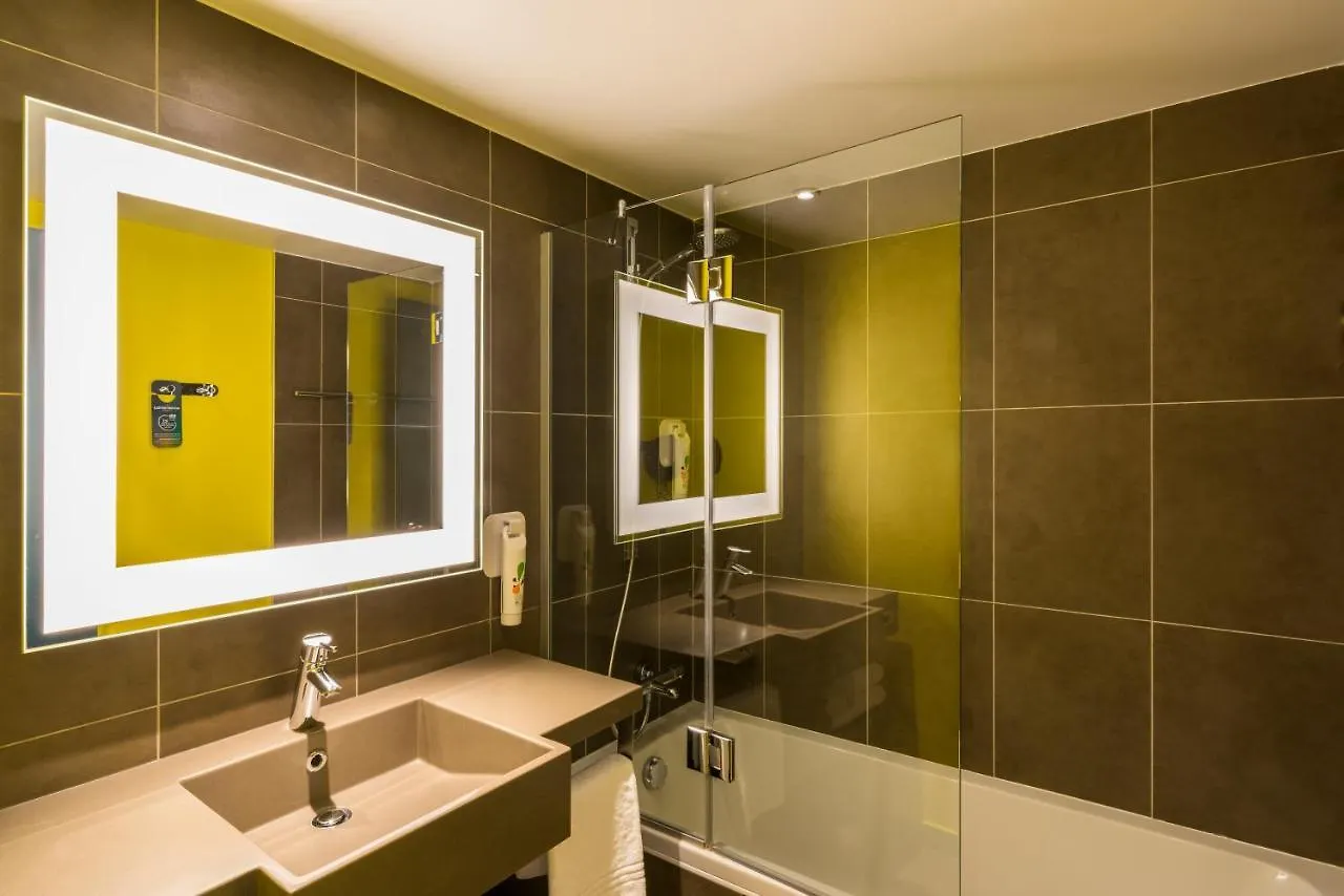 Ibis Styles Lyon Bron Eurexpo Hotel 3*,  Frankrig